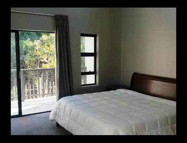 2 BEDROOM APARTMENT RENTED IN HUMEWOOD